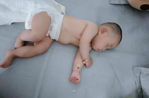 临沂孕妇肚脐周围发青